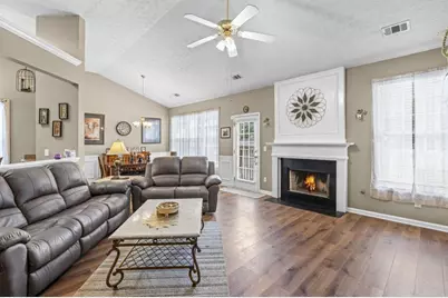 2114 Beacon Crest Drive, Buford, GA 30519 - Photo 8