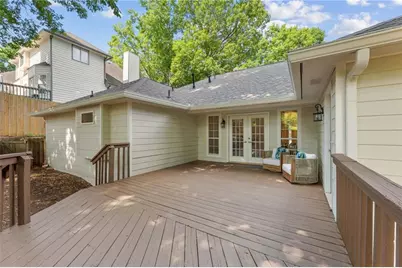 365 E Willow Run, Johns Creek, GA 30022 - Photo 20