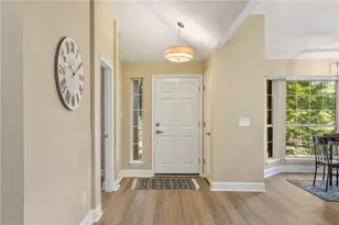 365 E Willow Run, Johns Creek, GA 30022 - Photo 4