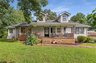 214 Piney Woods Dr, Ellijay, GA 30536 - Photo 1