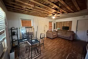 1067 Desota St, Gainesville, GA 30501 - Photo 4