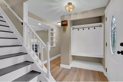 9665 N Pond Circle, Roswell, GA 30076 - Photo 8