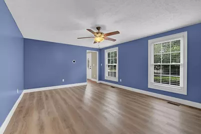 9665 N Pond Circle, Roswell, GA 30076 - Photo 6