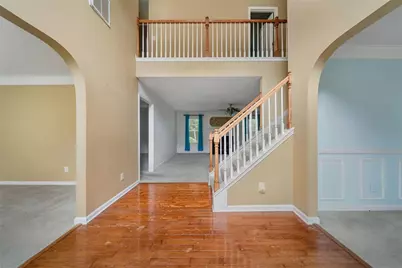 6906 Wynmeadow Drive, Stone Mountain, GA 30087 - Photo 6