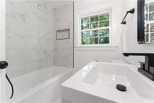 3131 Woods Ln SW, Marietta, GA 30060 - Photo 10