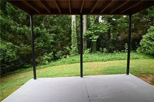 2782 Oak Meadow Ln, Snellville, GA 30078 - Photo 24