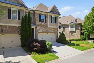 7670 Glisten Ave, Atlanta, GA 30328 - Photo 2