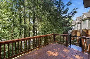 7670 Glisten Ave, Atlanta, GA 30328 - Photo 44
