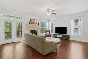 7670 Glisten Ave, Atlanta, GA 30328 - Photo 8