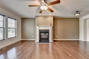 730 Grove Manor Park, Suwanee, GA 30024 - Photo 2