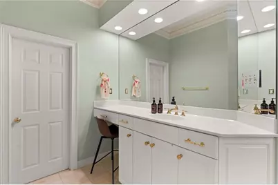 170 Helmsley Drive, Atlanta, GA 30327 - Photo 46