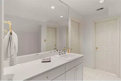 170 Helmsley Drive, Atlanta, GA 30327 - Photo 56