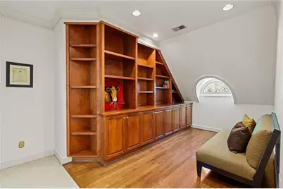 170 Helmsley Drive, Atlanta, GA 30327 - Photo 52