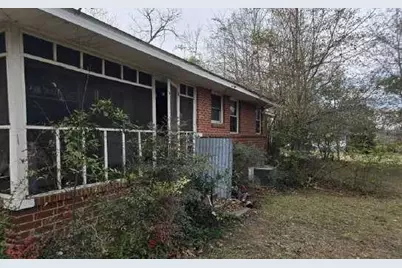 311 Fourth Street, Tennille, GA 31089 - Photo 2