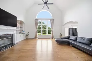 705 Masters Dr, Stone Mountain, GA 30087 - Photo 14