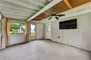 4300 Lakeview St, Acworth, GA 30101 - Photo 14
