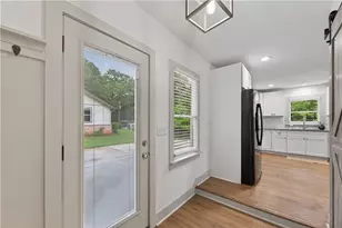 4300 Lakeview St, Acworth, GA 30101 - Photo 12