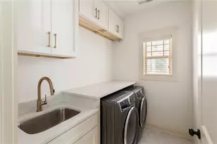 1238 Fischer Rd, Sharpsburg, GA 30277 - Photo 18