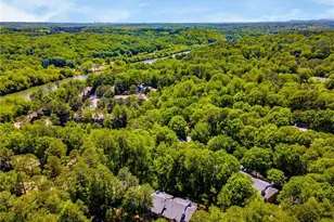 525 Warm Springs Cir, Roswell, GA 30075 - Photo 28