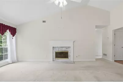 111 Laura Ashlyn Court, McDonough, GA 30252 - Photo 8