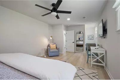 677 Hillandale Circle SW, Marietta, GA 30064 - Photo 24