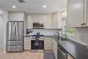 677 Hillandale Circle SW, Marietta, GA 30064 - Photo 14