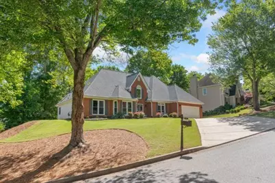 1905 Broadwell Oaks Drive, Alpharetta, GA 30004 - Photo 2