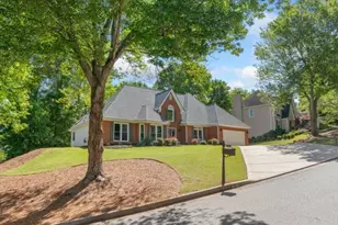 1905 Broadwell Oaks Dr, Alpharetta, GA 30004 - Photo 2