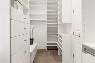 250 Enclave, Atlanta, GA 30342 - Photo 36