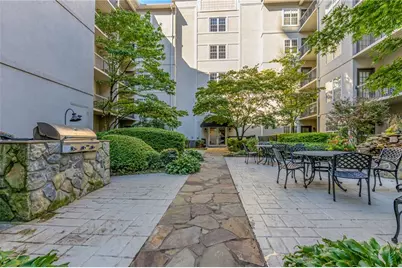 1075 Peachtree Walk NE #A205, Atlanta, GA 30309 - Photo 22