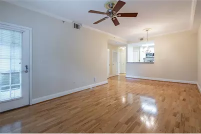 1075 Peachtree Walk NE #A205, Atlanta, GA 30309 - Photo 10