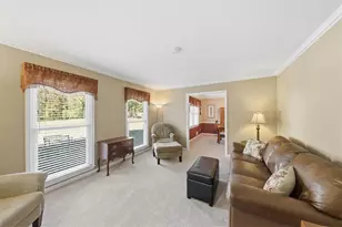 2334 Pine Point Dr, Lawrenceville, GA 30043 - Photo 10