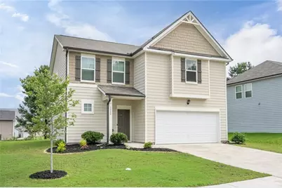 7210 Sanctuary Street, Fairburn, GA 30213 - Photo 2