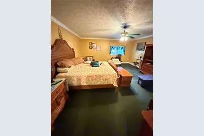 401 Latimore Avenue, Buford, GA 30518 - Photo 10