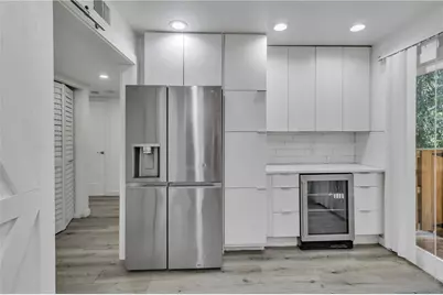 5641 Kingsport Drive #8, Atlanta, GA 30342 - Photo 10