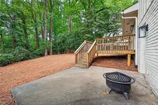 2037 Longview Way, Chamblee, GA 30341 - Photo 26