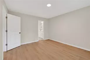 2037 Longview Way, Chamblee, GA 30341 - Photo 16