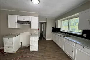 1580 Childress Dr, Atlanta, GA 30311 - Photo 4
