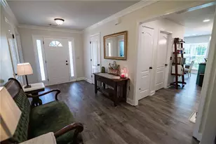 535 Embassy Walk, Winder, GA 30680 - Photo 6