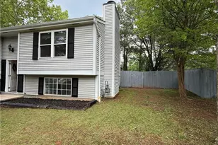 10415 Plantation Bridge Dr, Alpharetta, GA 30022 - Photo 4
