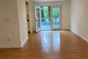 10415 Plantation Bridge Dr, Alpharetta, GA 30022 - Photo 8
