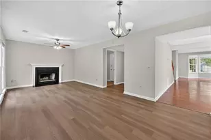 12110 Greenmont Walk, Alpharetta, GA 30009 - Photo 10