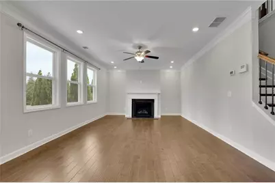 525 Rosemont Avenue, Canton, GA 30115 - Photo 4