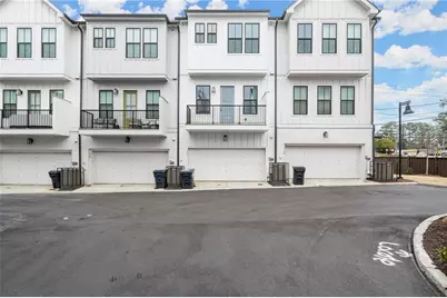 146 Chestnut Circle, Atlanta, GA 30342 - Photo 30