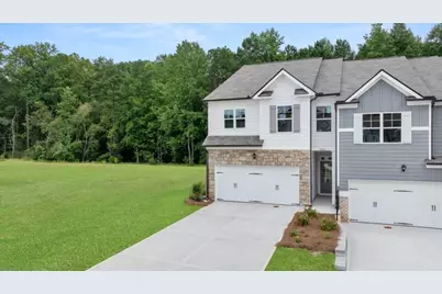 6649 Parsons Street, Flowery Branch, GA 30542 - Photo 2