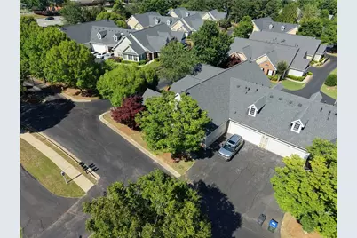 303 Village Lane, Roswell, GA 30075 - Photo 10