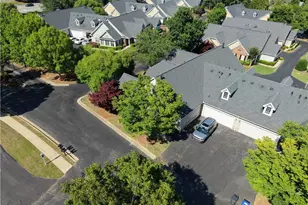 303 Village Ln, Roswell, GA 30075 - Photo 10