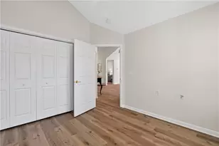303 Village Ln, Roswell, GA 30075 - Photo 40