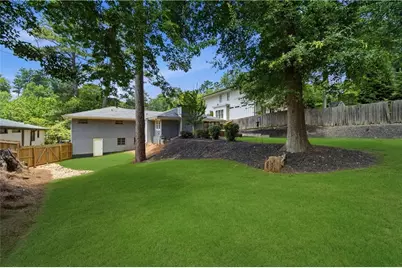 1447 Brook Valley Lane NE, Atlanta, GA 30324 - Photo 32
