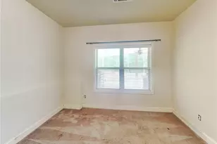 85 Lotus Ln, Covington, GA 30016 - Photo 14